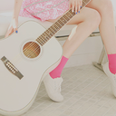 the-sad-girl-and-the-guitar