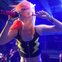 writing-the-future-with-paramore